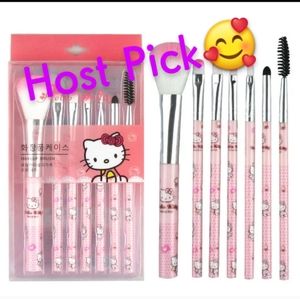 🆕🎉🎉HOST PICK BABY🎉🎉 Hello Kitty 7 Piece Makeup Brush Set